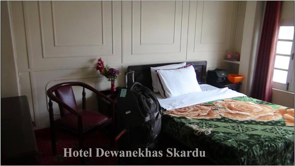 Hotel Dewanekhas Skardu Ngoại thất bức ảnh