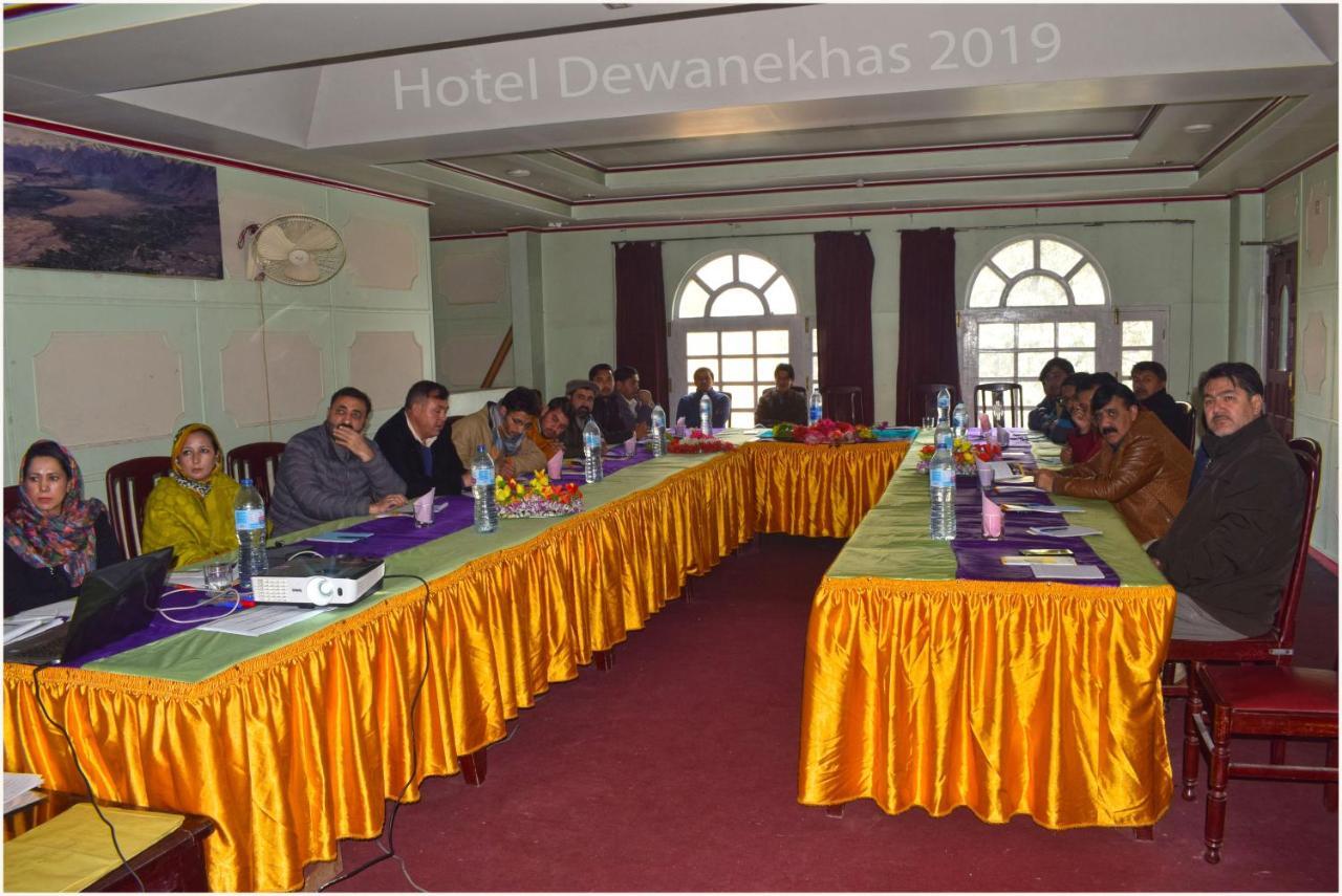 Hotel Dewanekhas Skardu Ngoại thất bức ảnh