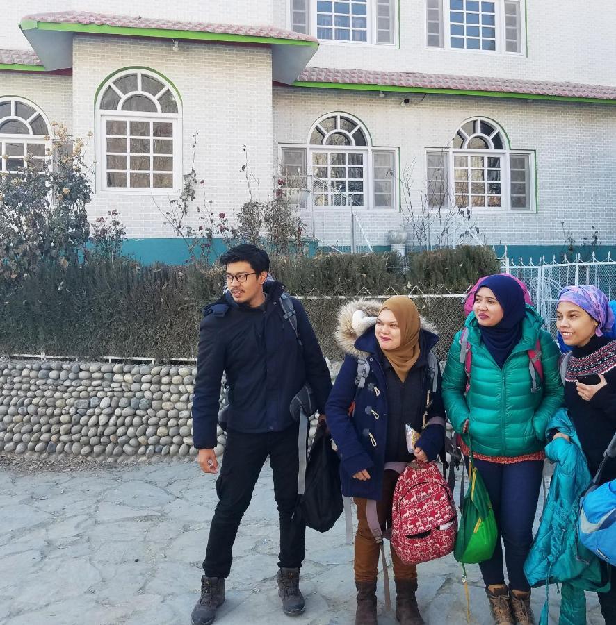 Hotel Dewanekhas Skardu Ngoại thất bức ảnh