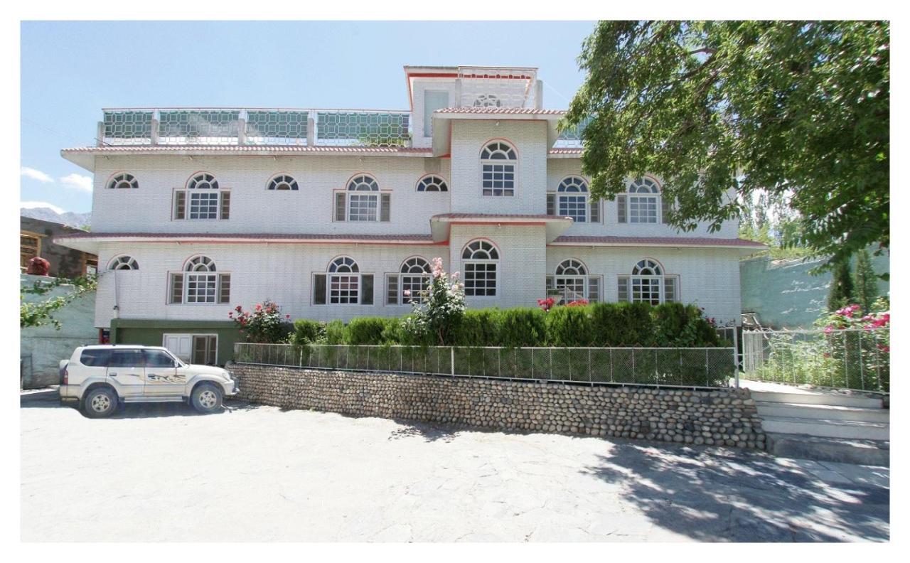 Hotel Dewanekhas Skardu Ngoại thất bức ảnh